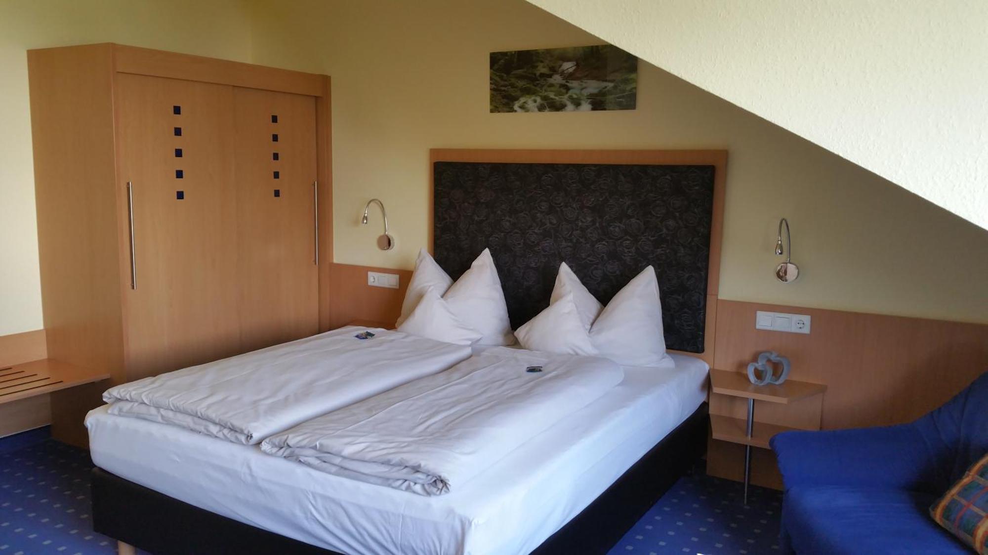 Hotel Ifen Wiesloch Εξωτερικό φωτογραφία