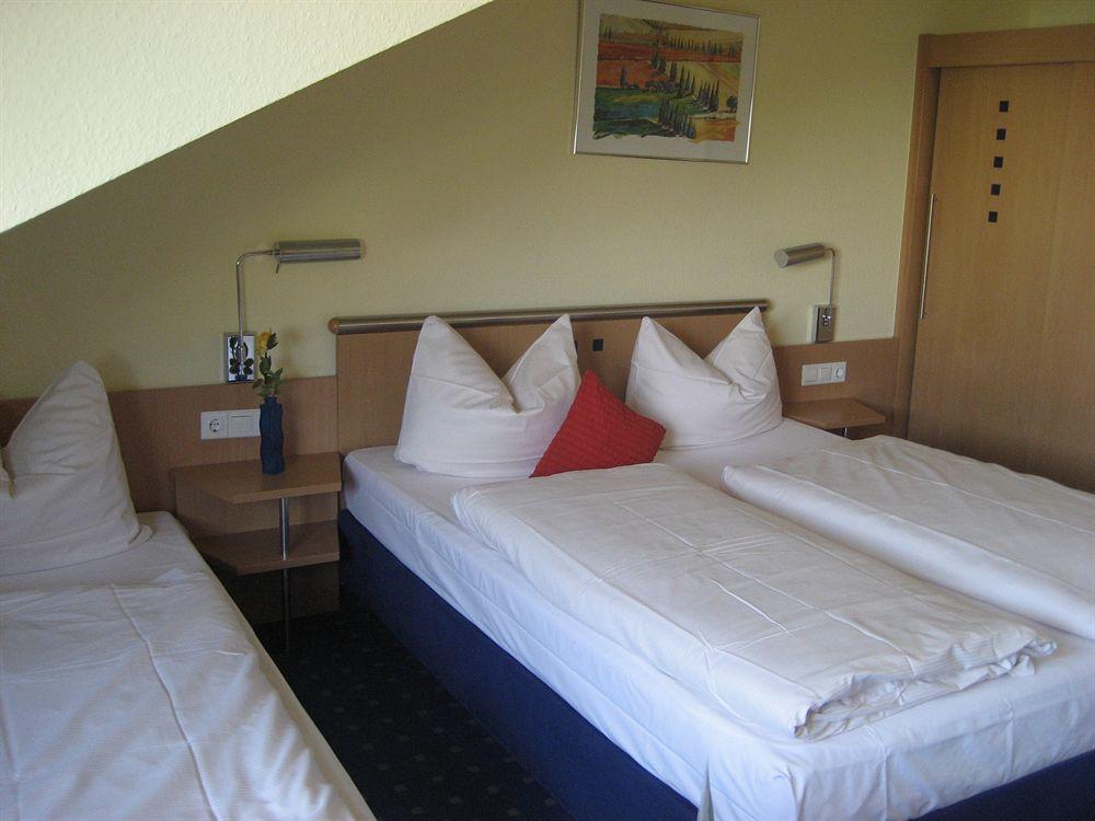 Hotel Ifen Wiesloch Εξωτερικό φωτογραφία
