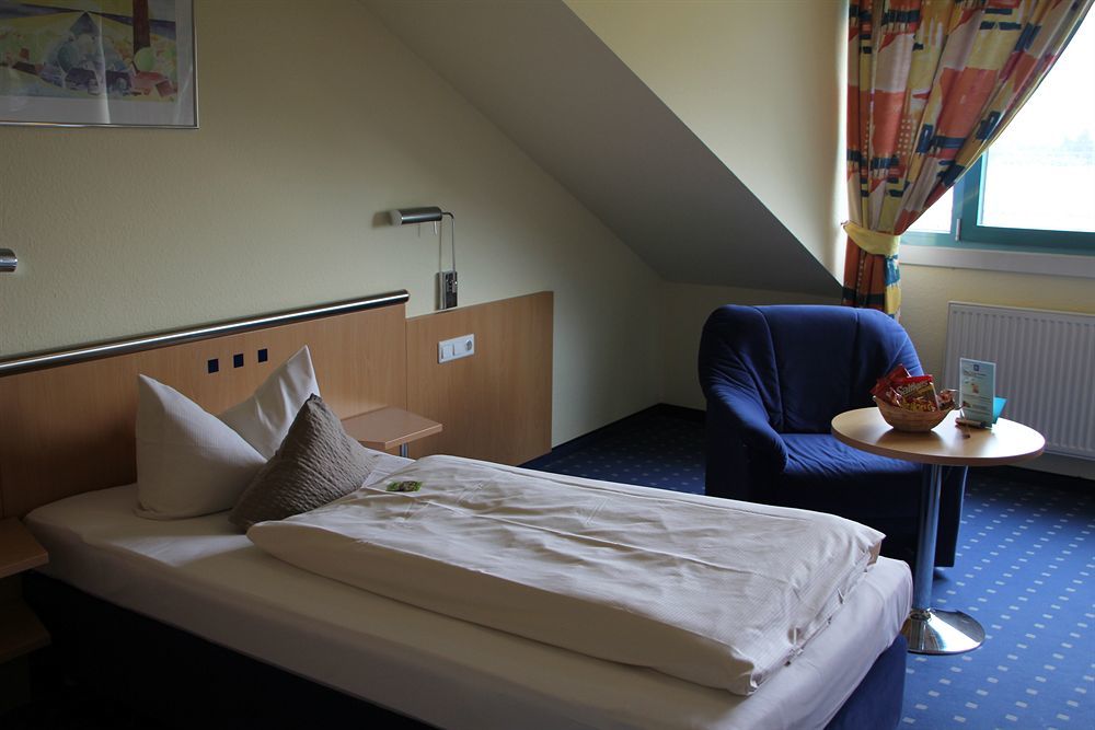 Hotel Ifen Wiesloch Εξωτερικό φωτογραφία