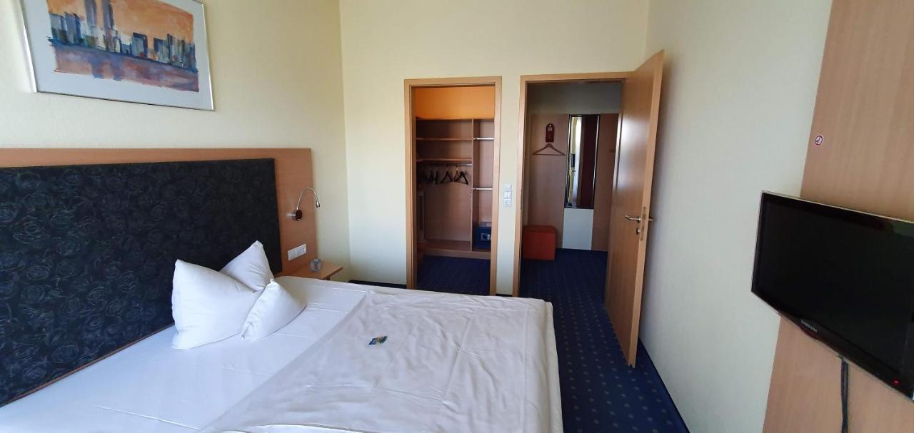 Hotel Ifen Wiesloch Εξωτερικό φωτογραφία